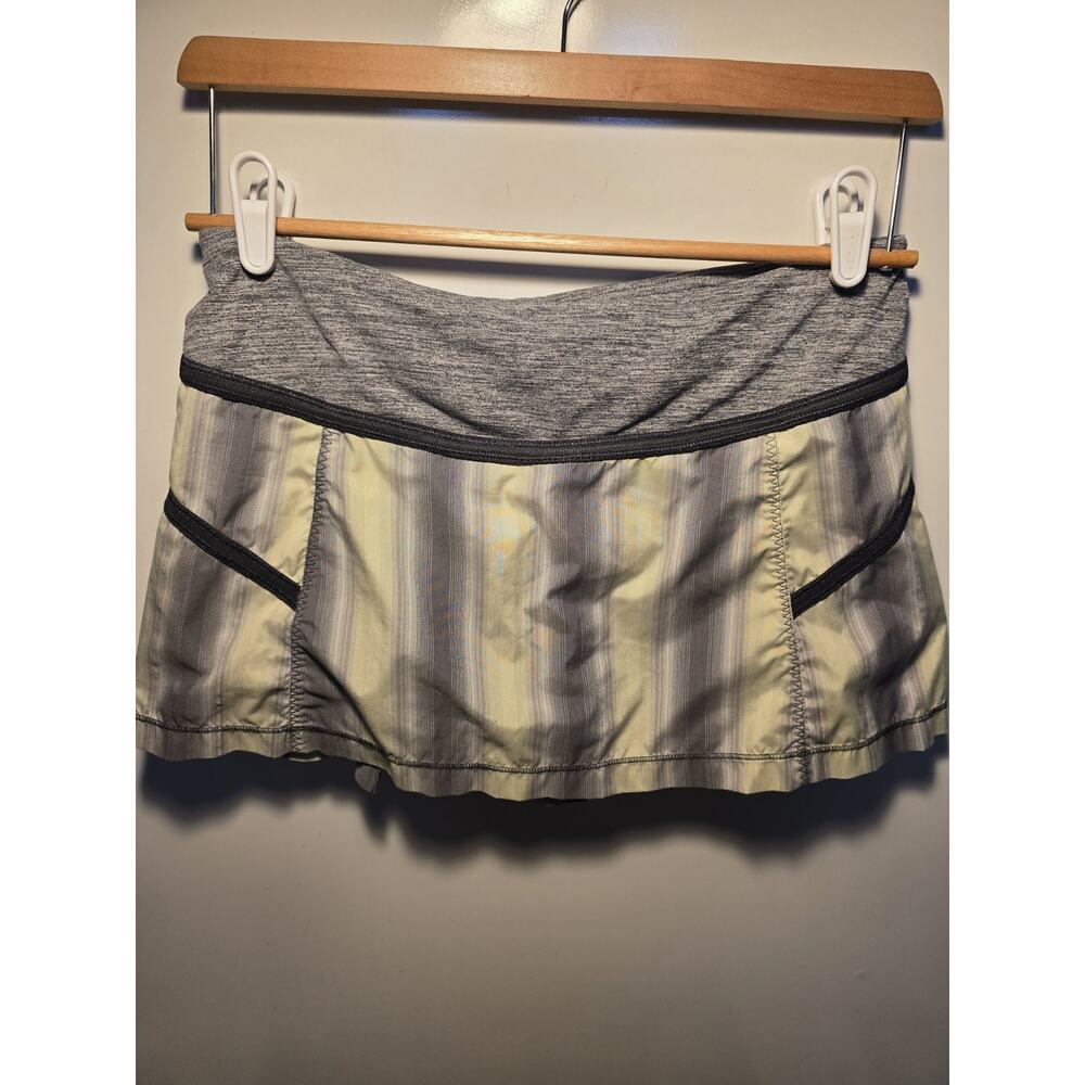 LULULEMON Pickleball Ombré Run Reflective Yellow Gray Striped Skort Sz 6 tennis - Picture 2 of 7